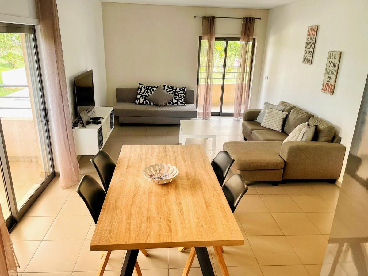 Awesome apartment in Praia da Rocha Portimão Esterno foto